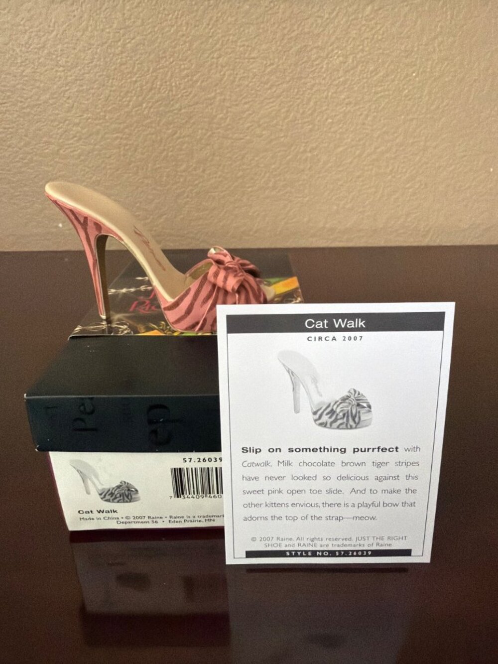 Lot 4 Just the Right Shoe By Raine Mini Shoe Figurines NEW w/Boxes/COA/Cards - Picture 5 of 14